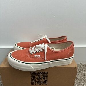 Brand New Lace-Up Vans - Size 9